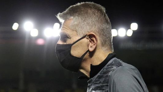 Em 2020, durante a pandemia, Autuori venceu o Vasco no comando do Botafogo