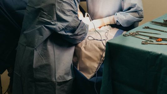 Em 2022, 432 pessoas entraram na fila para receber um coração novo no Brasil, mas 105 morreram antes