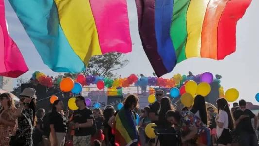 Em 2022 a Parada LGBT de BH recebeu 150 mil pessoas