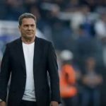 Corinthians não repete escalação há três meses; última vez foi no Paulistão