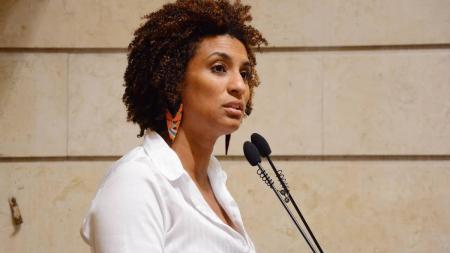 Em delação, Élcio Queiroz diz que ex-sargento da PM contratou Ronnie Lessa para matar Marielle.