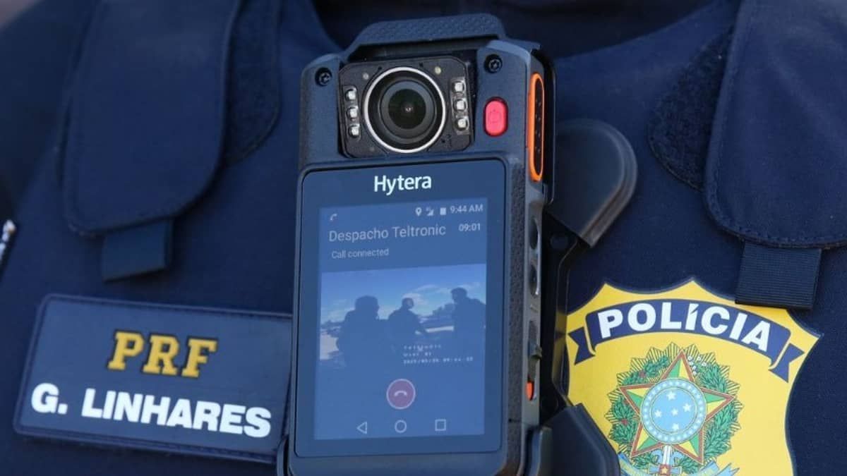 Policiais rodoviários federais vão usar câmeras a partir de 2024