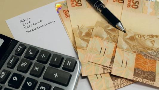 Em junho, inflação deve completar 12 meses de desaceleração.