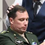 Em maio, PF apreendeu quase R$ 200 mil, entre real e dólar, na casa de Mauro Cid