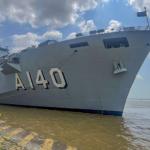 Maior navio de guerra da América Latina participa de exercício militar no Brasil