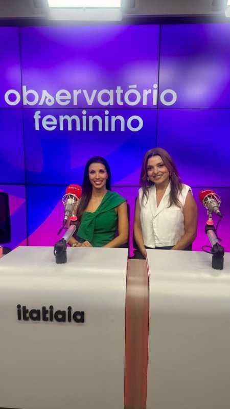 O episódio marca também uma mudança no formato do podcast, que agora adota um estilo mais dinâmico e direto, inspirado no tradicional “Conversa de Redação”.