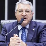 Em reunião ministerial, Padilha cobra nomeações e Haddad critica BC, dizem fontes