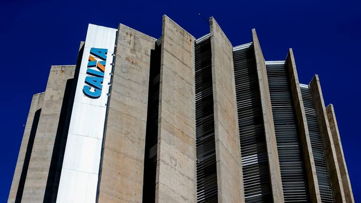 Bolsa Família: Beneficiários com NIS final 8 recebem pagamento nesta quarta (27)