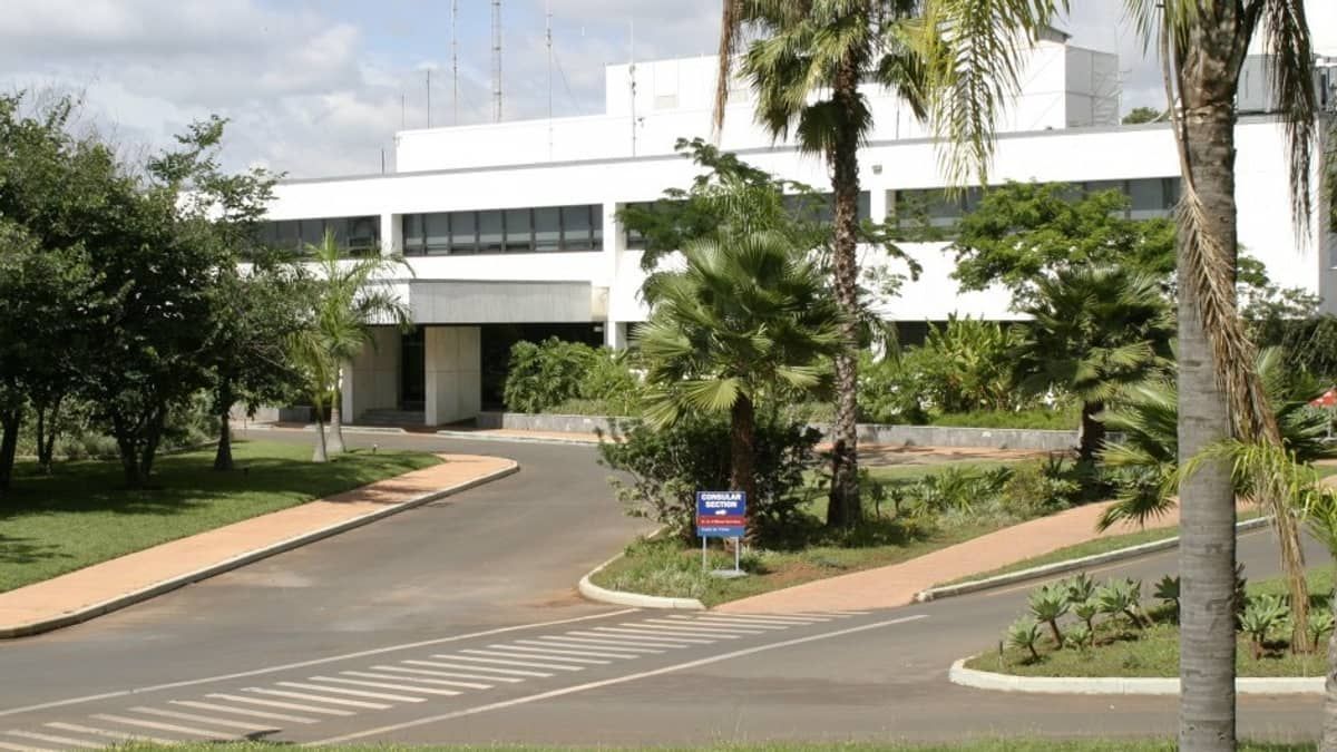 Embaixada dos EUA vai processar mais de 1 milhão de vistos no Brasil em 2023
