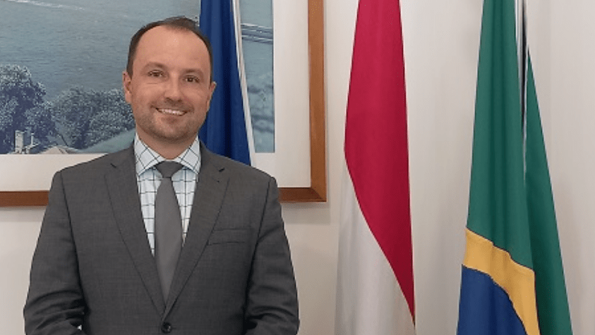 Itamaraty cobra explicações de embaixador da Hungria sobre hospedagem de Bolsonaro
