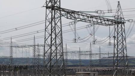 Embora já tenha indicado que o ponto de partida foi uma atuação incorreta no sistema de proteção de uma linha de transmissão no Ceará operada pela Chesf subsidiária da Eletrobras, o órgão afirma que isso, de forma isolada, não seria suficiente para gerar tamanho impacto no sistema.