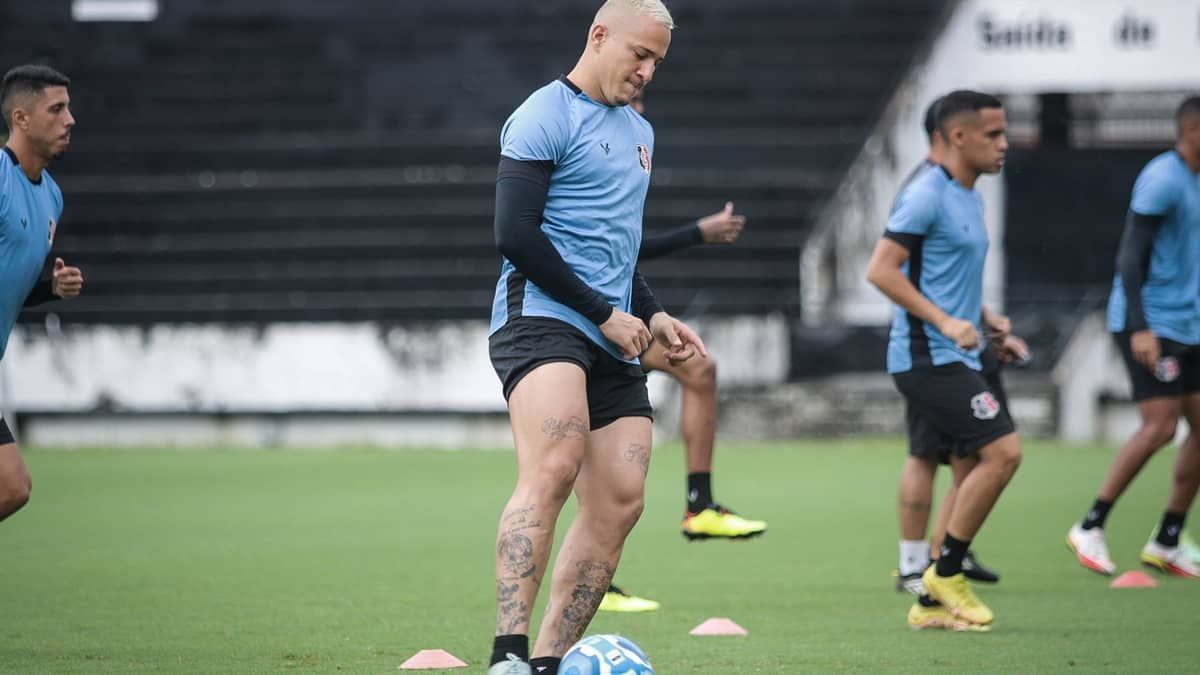 Santa Cruz tem três desfalques para duelo por liderança na Série D