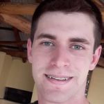 Jovem que morreu após cair de trator e ser atropelado pelo veículo teve mal súbito