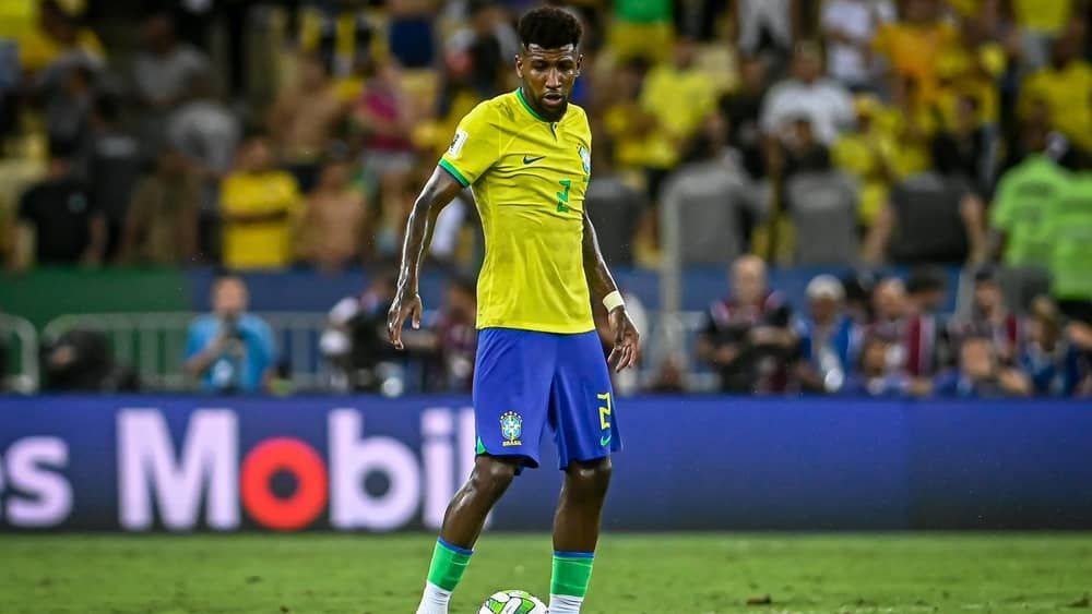 Ex-Atlético, Emerson Royal lança música sobre preconceito; veja vídeo