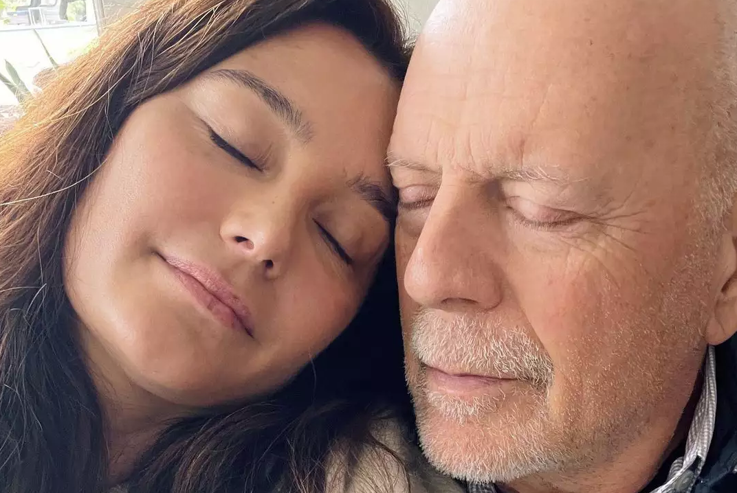 Esposa de Bruce Willis investe em fundo de pesquisa sobre demência