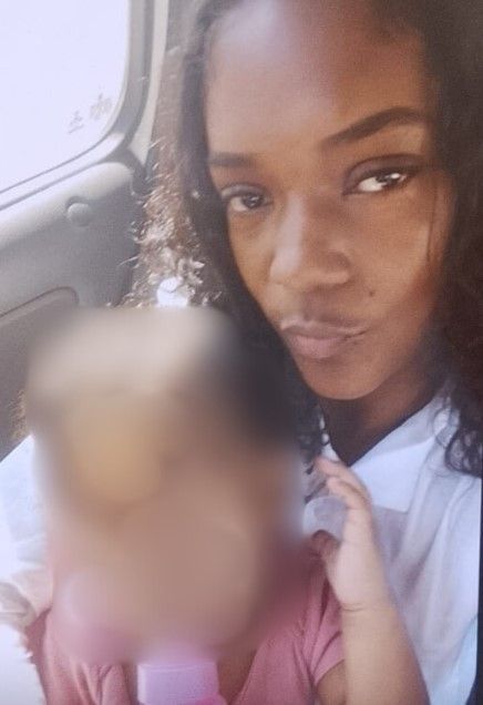 Mulher é suspeita de pegar filha e desaparecer na Grande BH; Polícia Civil apura o caso