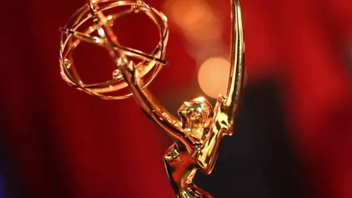 Emmy 2023 é adiado por causa da greve dos roteiristas e atores de Hollywood