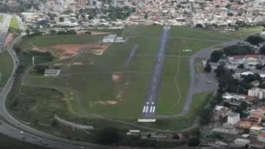 Empresários do setor de aviação afirmam vão hoje prestar queixa à polícia