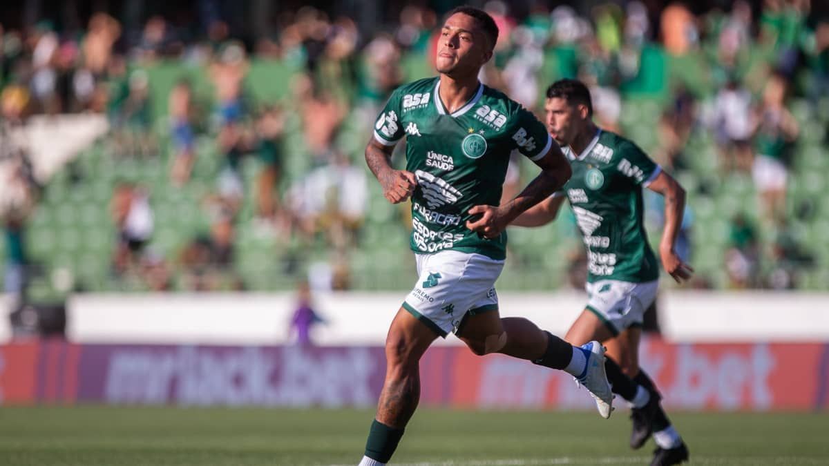 Em alta no Guarani, Bruninho tem feedback regular de análise do Atlético