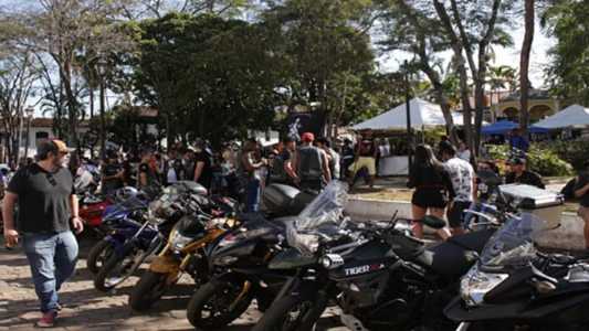 Encontro acontece na Praça Gomes Freire