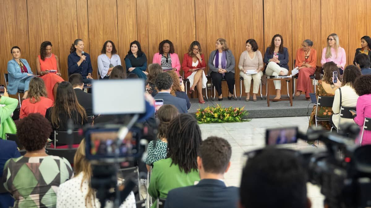 'Governo fará série de anúncios voltados às mulheres no 8 de março', diz Janja