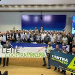 Produtores tentam frear importação de leite e derivados no Brasil; eles alegam risco de falência e desabastecimento