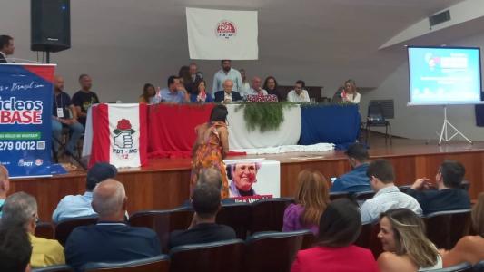 Encontro do PDT neste sábado (5) foi marcado por posições em defesa da democracia e respeito às instituições