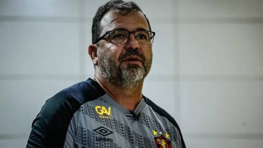 Enderson Moreira, ex-técnico do Sport