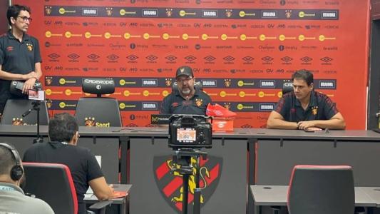 Enderson Moreira lamentou falta de opções ofensivas no Leão