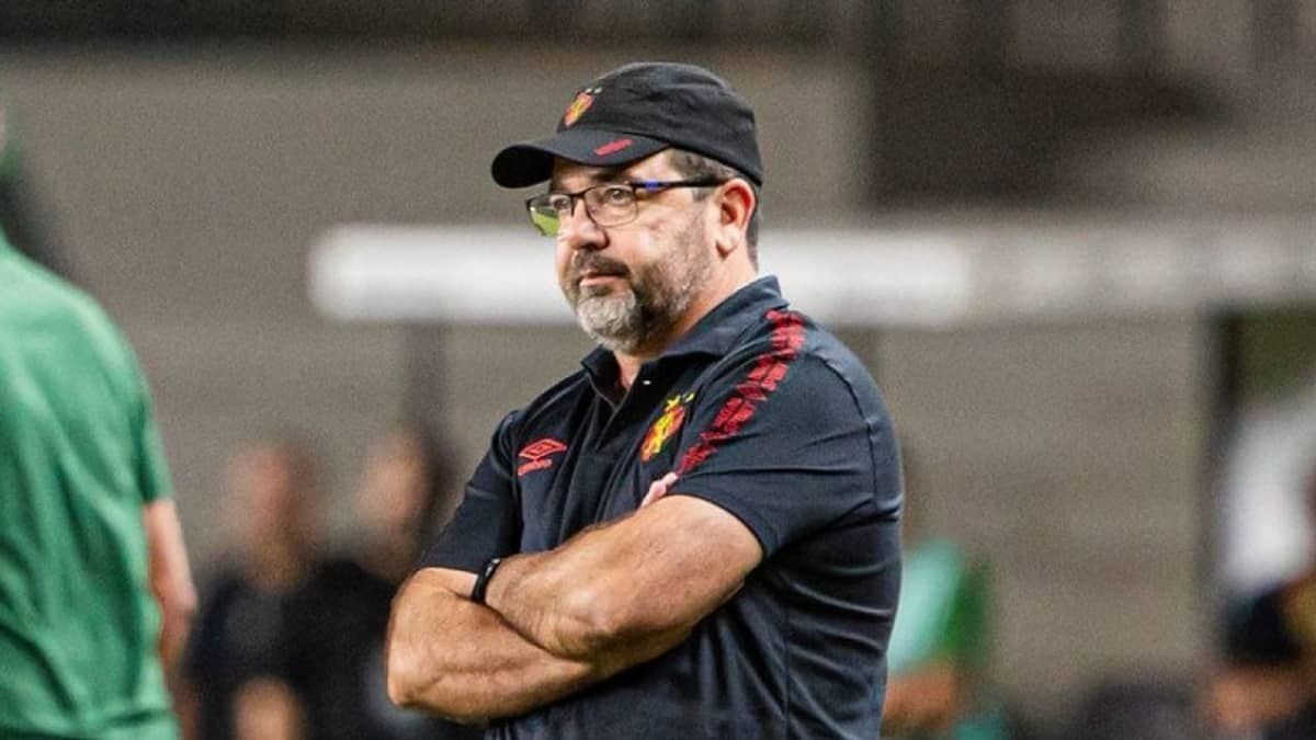 Enderson avalia empate do Sport com o Avaí: 'Ponto pode ser importante lá na frente'