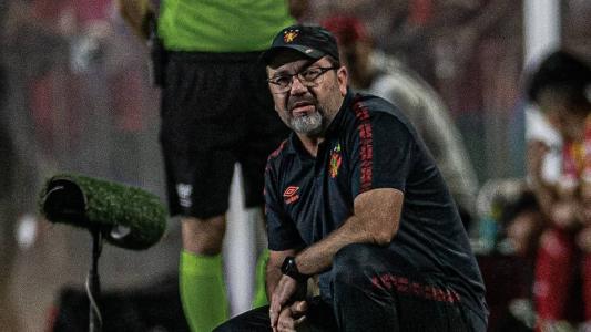 Enderson Moreira, técnico do Sport