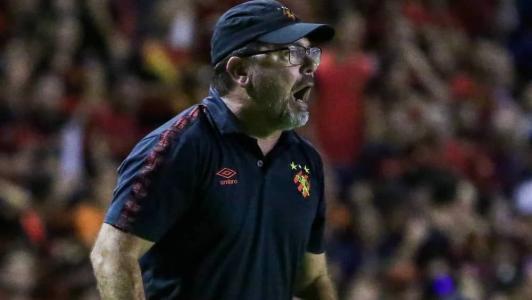 Enderson Moreira, técnico do Sport