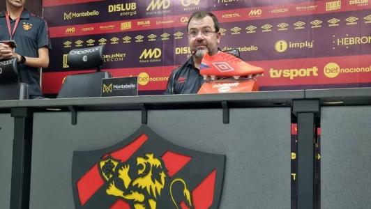 Enderson Moreira, técnico do Sport