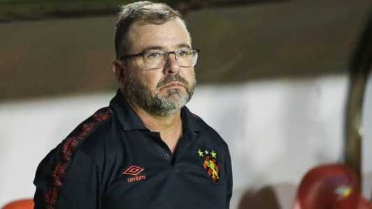 Enderson Moreira, técnico do Sport