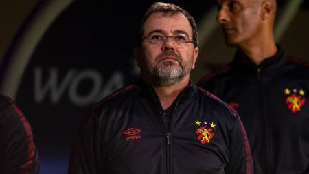Enderson Moreira, técnico do Sport