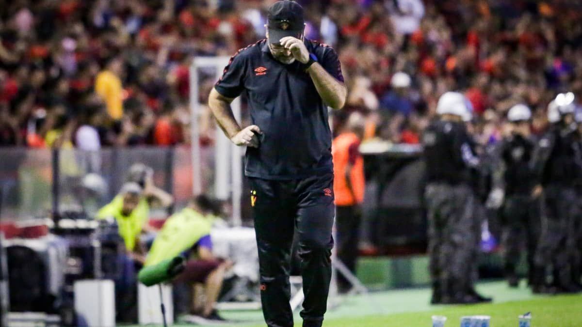 Líder da Série B, Enderson explica estratégia mineira no Sport; entenda