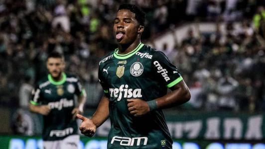 Endrick dá show e Palmeiras assume liderança do Brasileiro ao vencer Inter