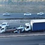 Acidentes no Anel Rodoviário deixam mulher morta, feridos e trânsito lento em BH