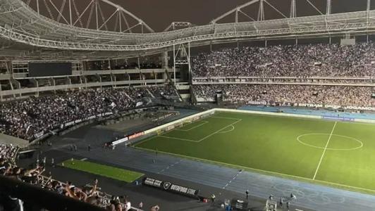 Engenhão sem energia na partida entre Botafogo x Athletico, no sábado à noite