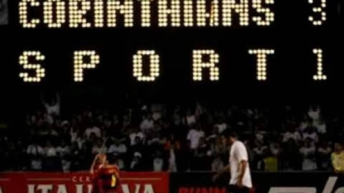 Gol de Enílton? Técnico do Sport rechaça lembrança da Copa do Brasil de 2008: “Claro que não”
