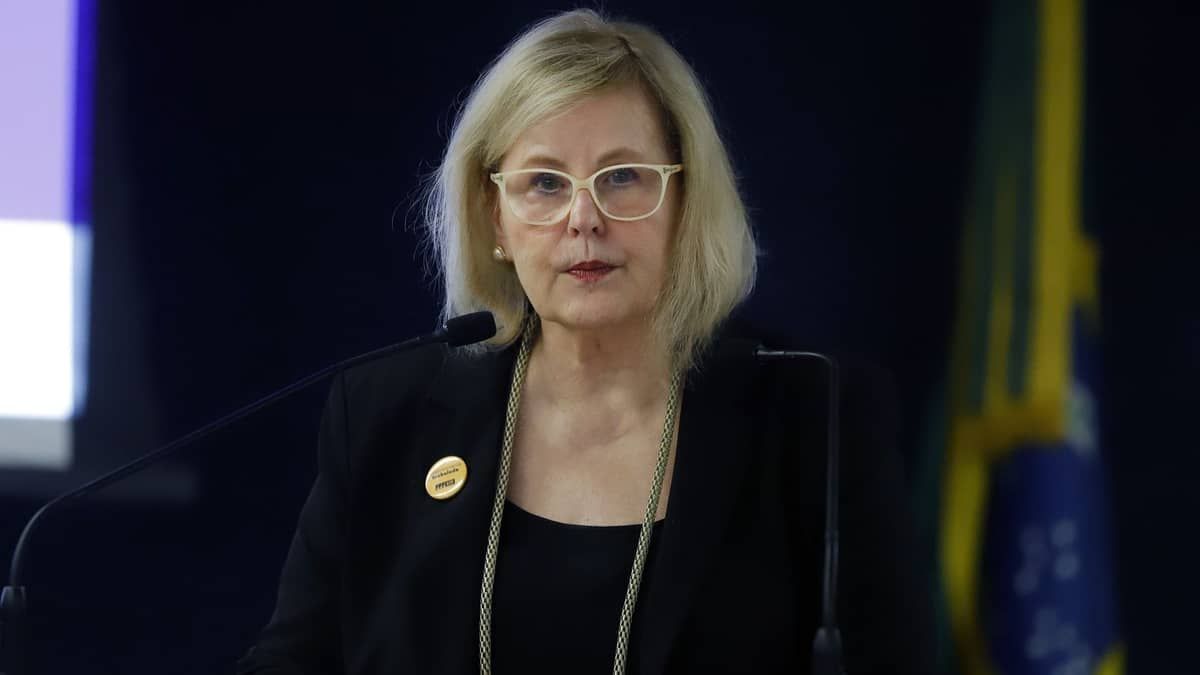 'Enormes os nossos desafios', diz Rosa Weber sobre proteção de crianças e adolescentes