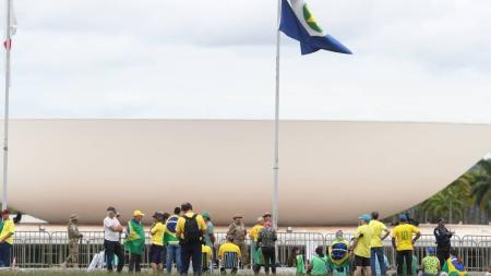 Enquanto CPMI no Congresso entra na reta final, investigação sobre 8/1 na Câmara do DF segue até dezembro