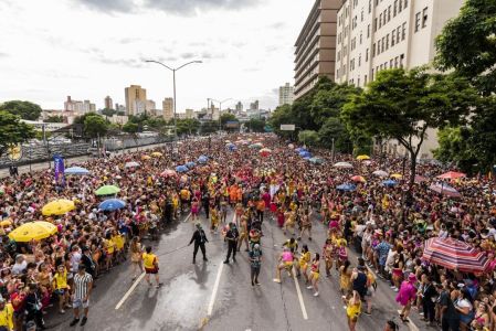 Desfile Então Brilha