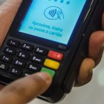 Cartão de crédito: entenda como são calculados os juros, que chegam a 455% ao ano