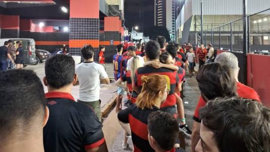 Entradas da Ilha do Retiro registraram problemas de acesso