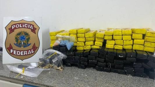Entre as drogas apreendidas, estão 78 kg de maconha, segundo a PF