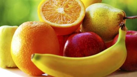 Entre as frutas, o abacate caiu 18,5% e a banana prata caiu 13,2%