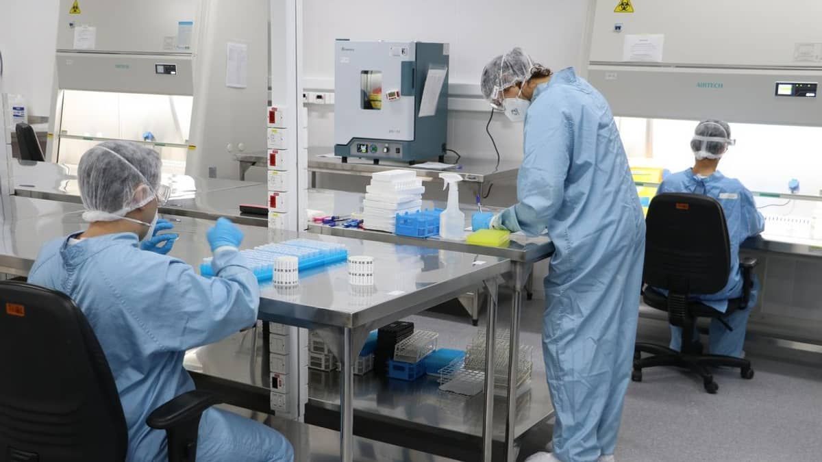 Brasil registra queda inédita de produções científicas e se iguala à Ucrânia, em guerra