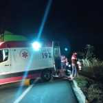 Ônibus tomba e 10 pessoas ficam feridas na BR-251 no interior de Minas