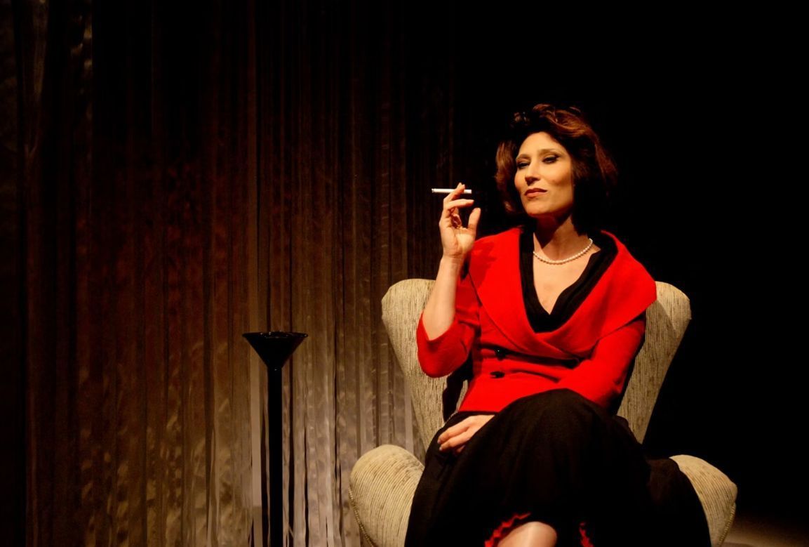 Em BH, Beth Goulart apresenta espetáculo sobre Clarice Lispector e recebe Carla Madeira